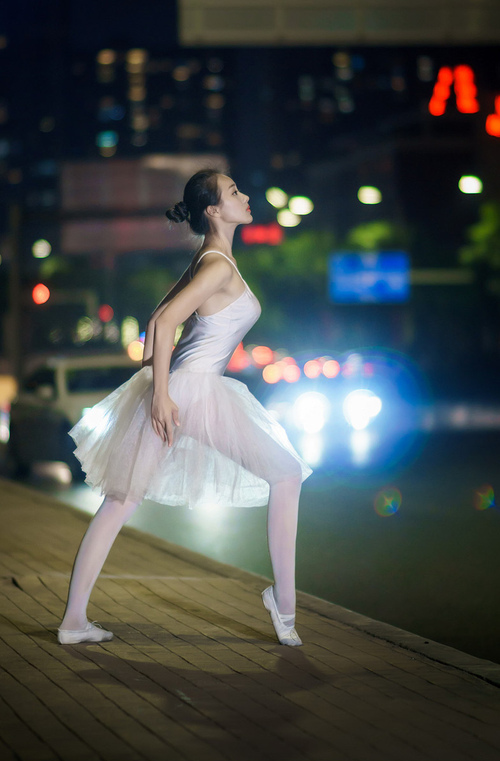 AYX SPORTS-球迷回忆:你支持的球星最感动瞬间,球星与球迷们感动视频