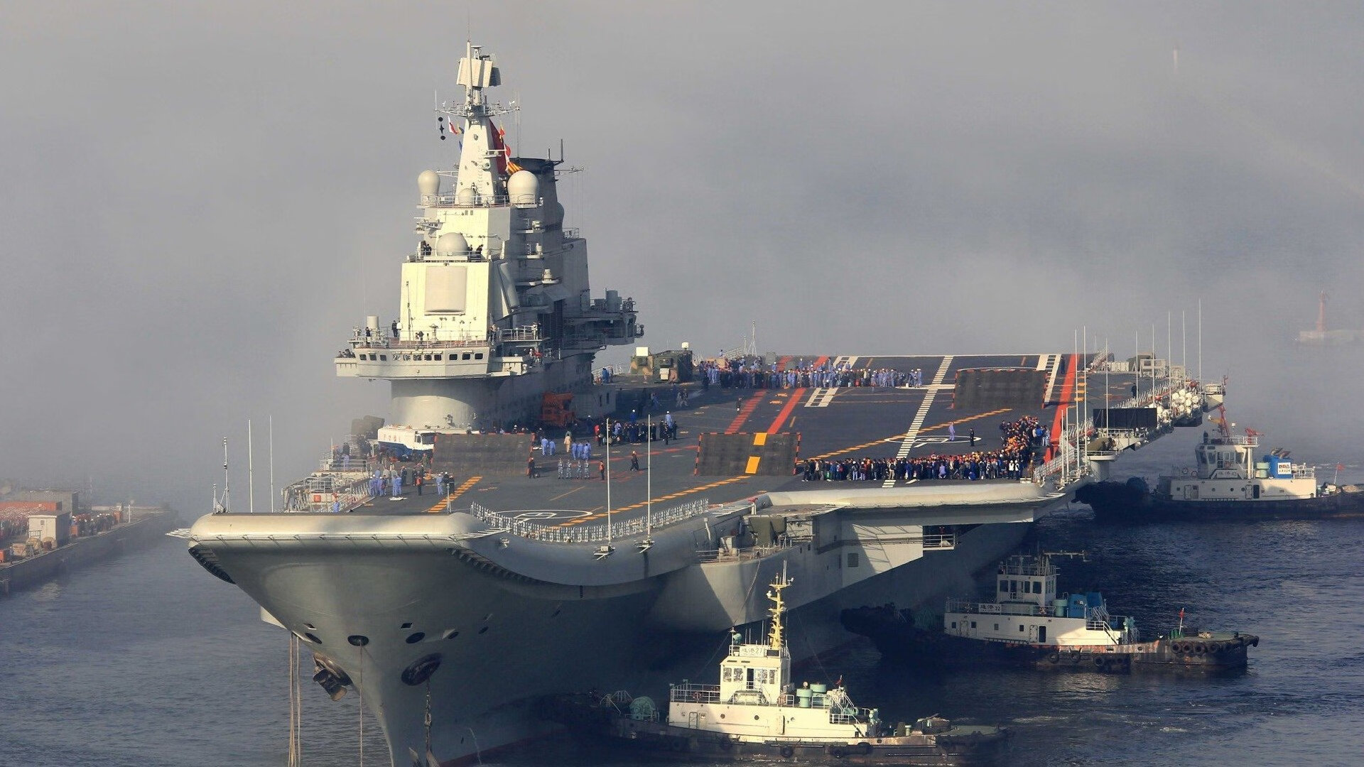 爱游戏体育平台-中国女足夺冠喜获世界瞩目 球迷狂欢庆祝胜利，中国女足是否夺冠