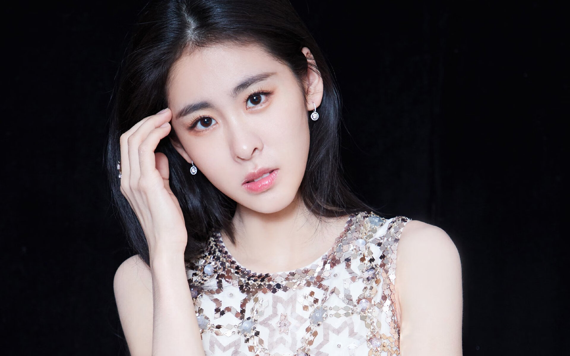 爱游戏平台-体育球员赛后接受采访分享感受，体育球员赛后接受采访分享感受怎么写