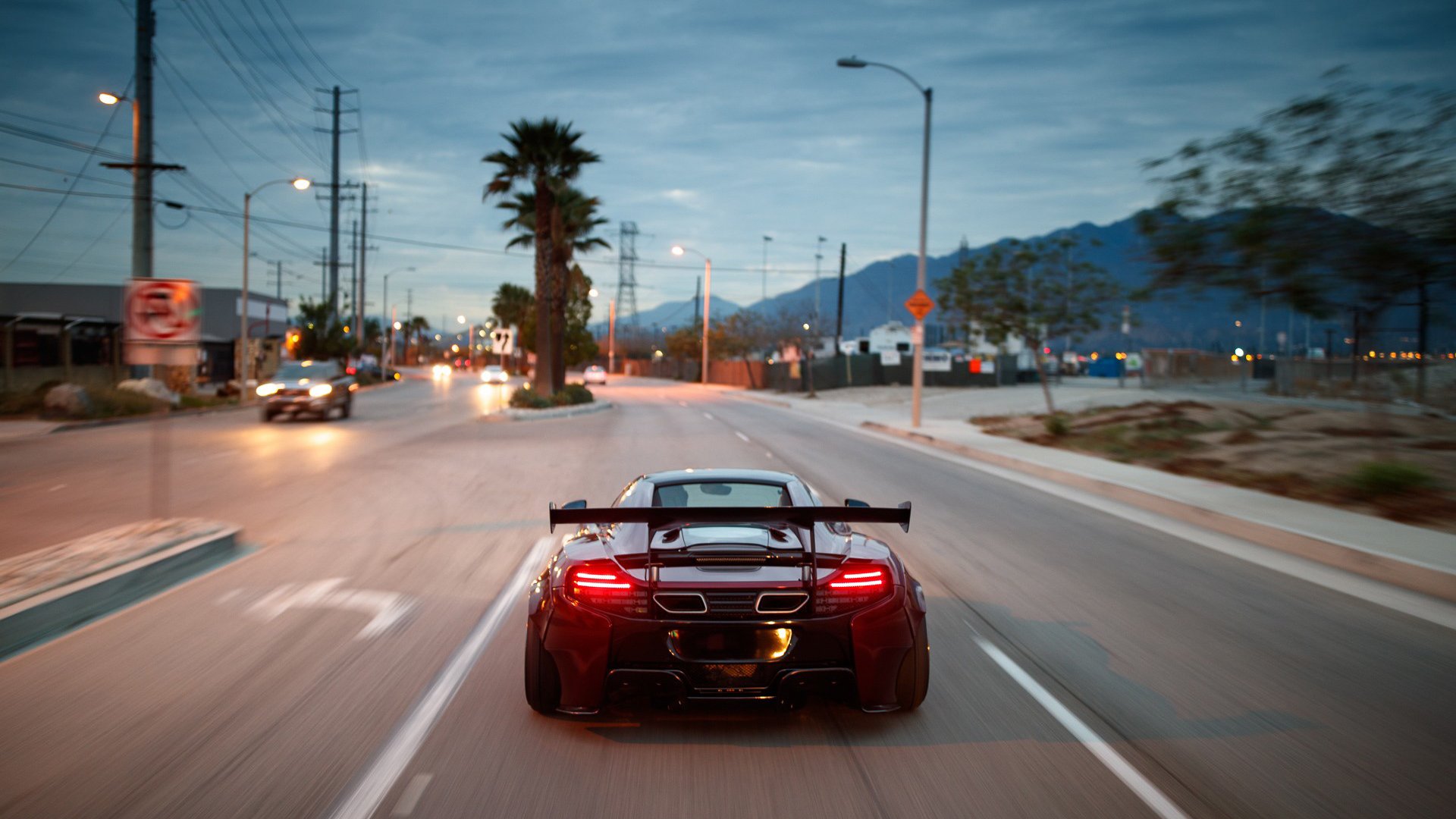 AYX体育官网-阿斯顿维拉击败沃特福德，继续保持不败，阿斯顿维拉绰号